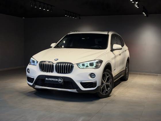 BMW X1 2.0 16V TURBO ACTIVEFLEX SDRIVE20I X-LINE 4P AUTOMÁTICO BMW X1 2.0 16V TURBO ACTIVEFLEX SDRIVE20I X-LINE 4P AUTOMÁTICO